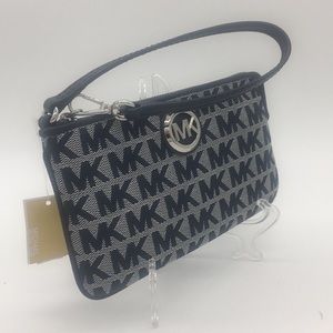 Michael Kors Jet Set Travel Navy Mu Lg TZ …